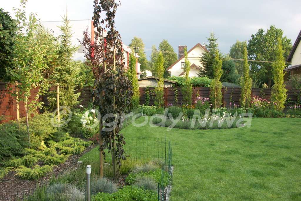 Ogród nowoczesny w Nowej Wsi