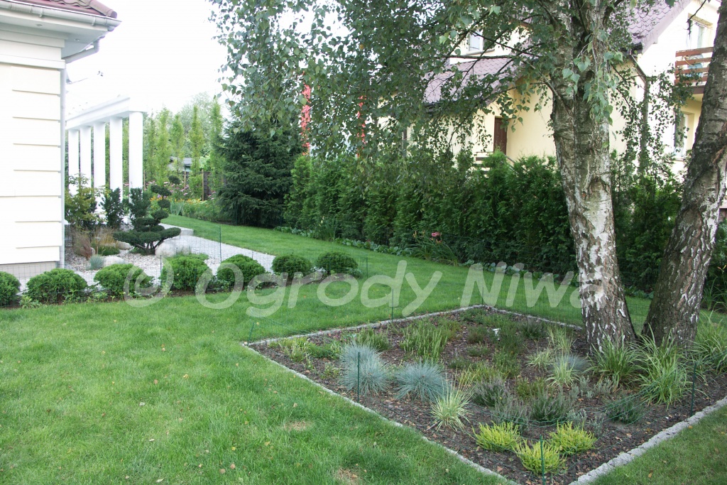 Ogród nowoczesny w Nowej Wsi