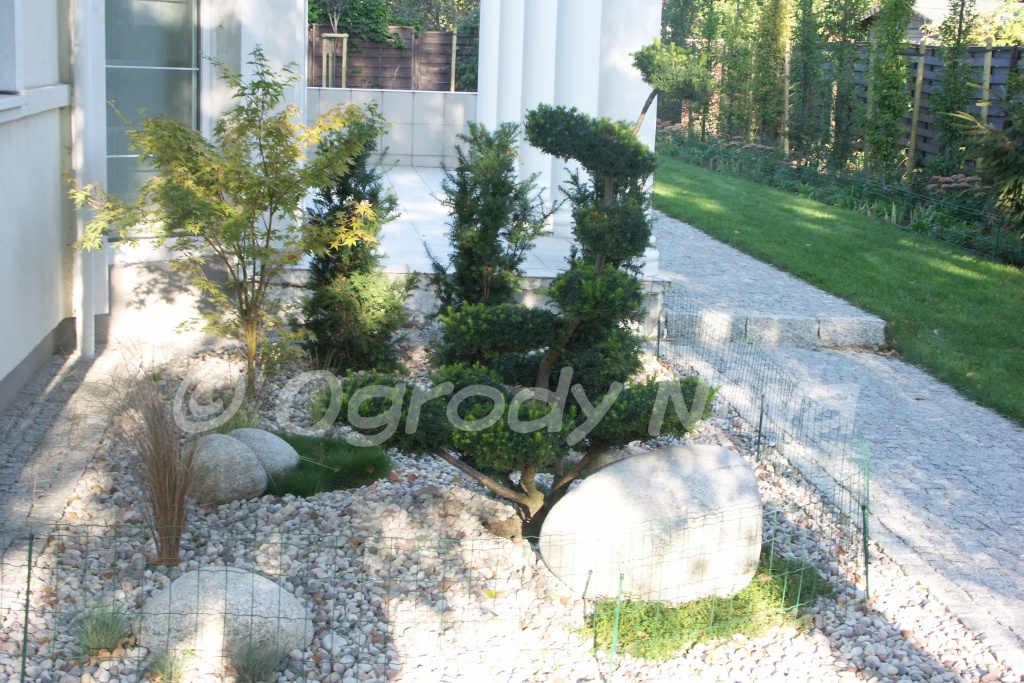 Ogród nowoczesny w Nowej Wsi